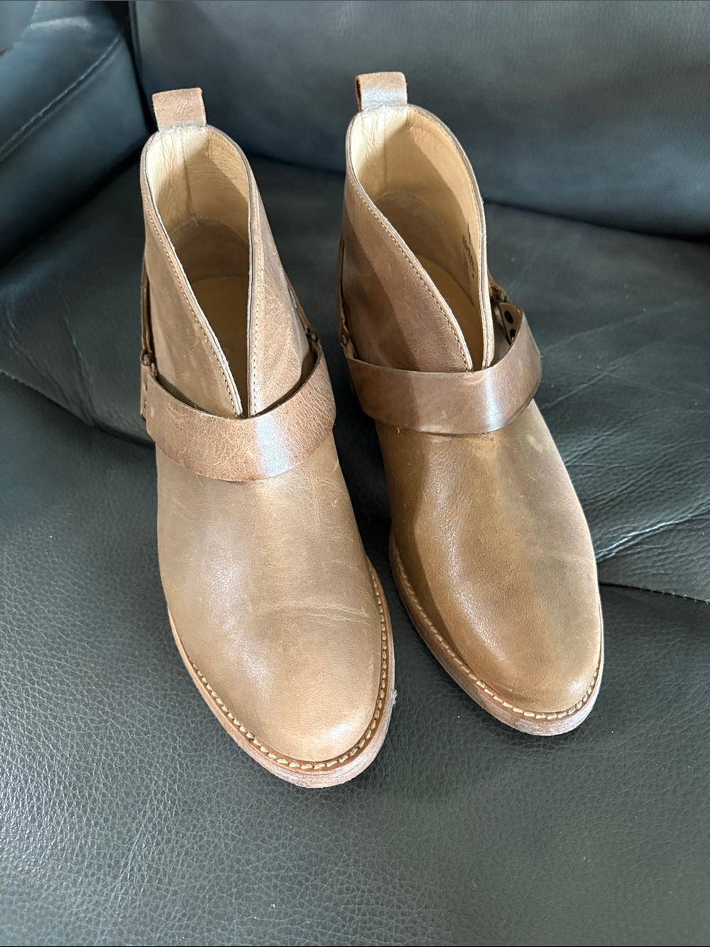 Koolaburra Brown Leather Ankle Booties